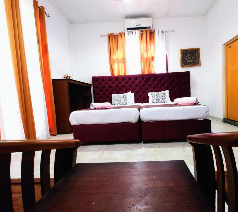 Seyara Holiday Resort Полонарува Екстериор снимка