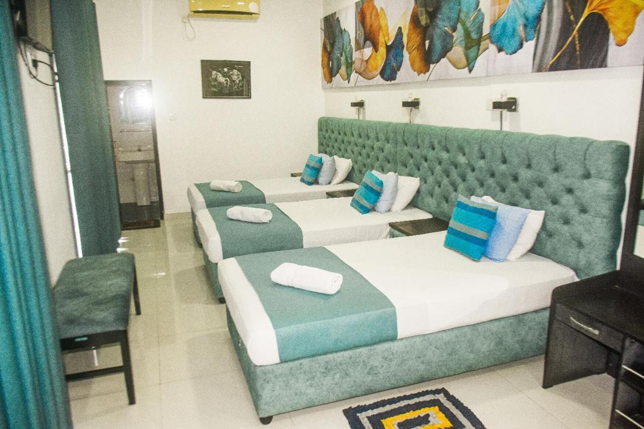 Seyara Holiday Resort Полонарува Екстериор снимка